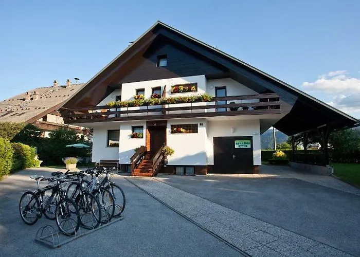 Marjetka アパート *